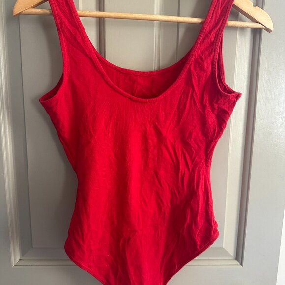 Graphic Bodysuit - Picture 2 of 2